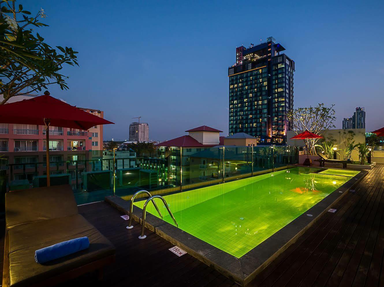 Sunshine Hip Hotel Pattaya Exterior foto